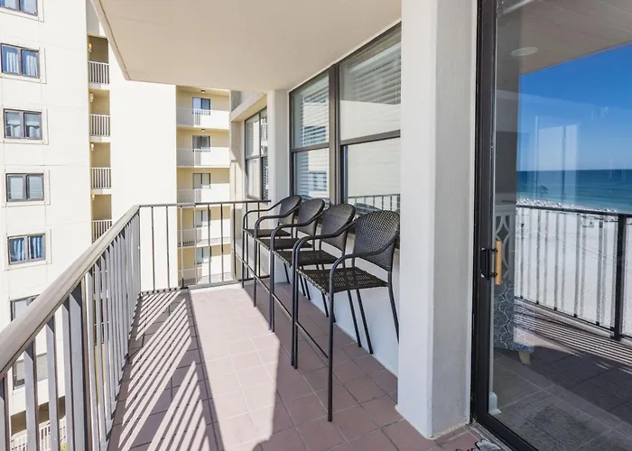Gulf House #402