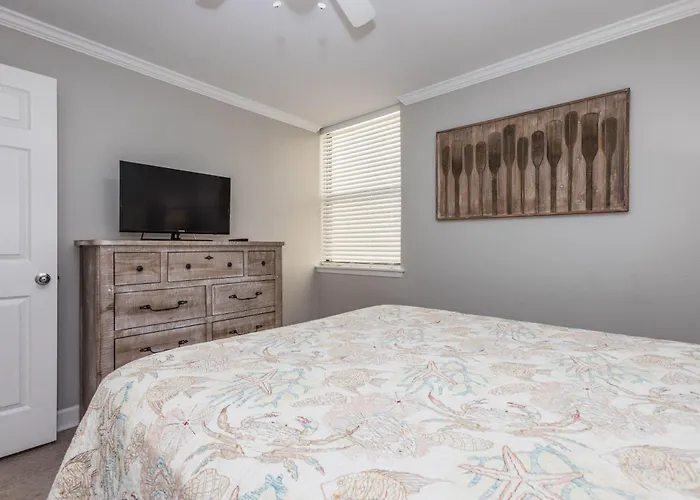 Gulf House #402 Holiday home