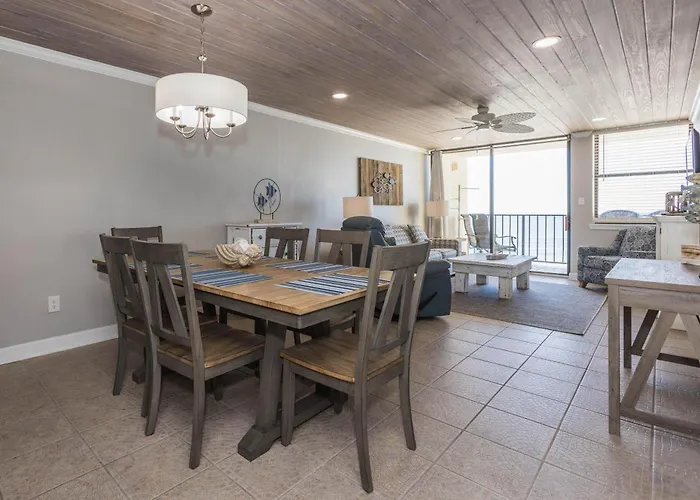 Gulf House #402